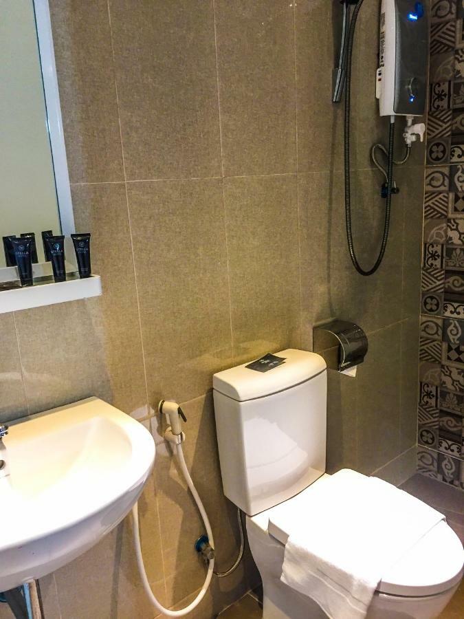 Nap Hotel Johor Bahru Kültér fotó