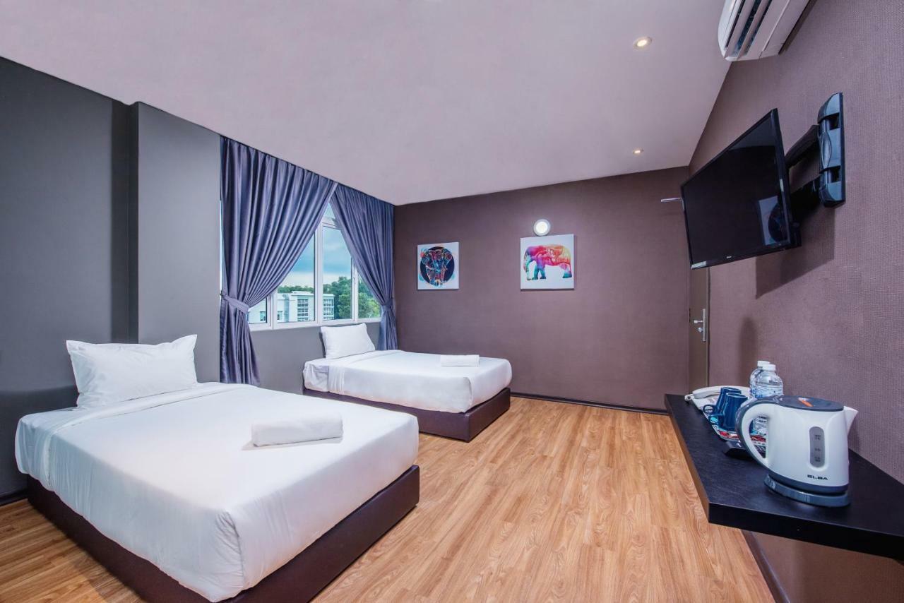 Nap Hotel Johor Bahru Kültér fotó