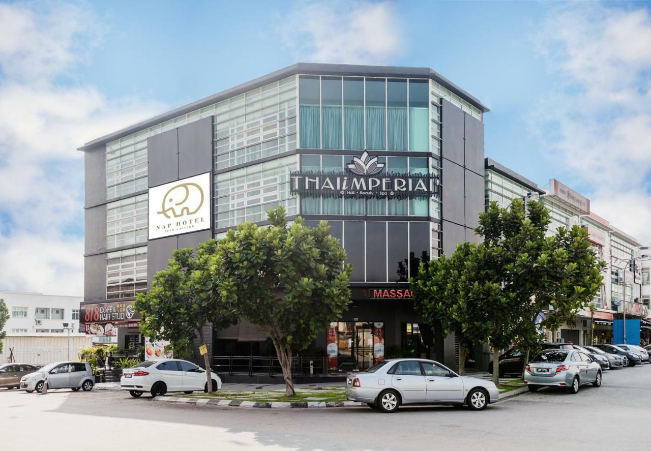 Nap Hotel Johor Bahru Kültér fotó